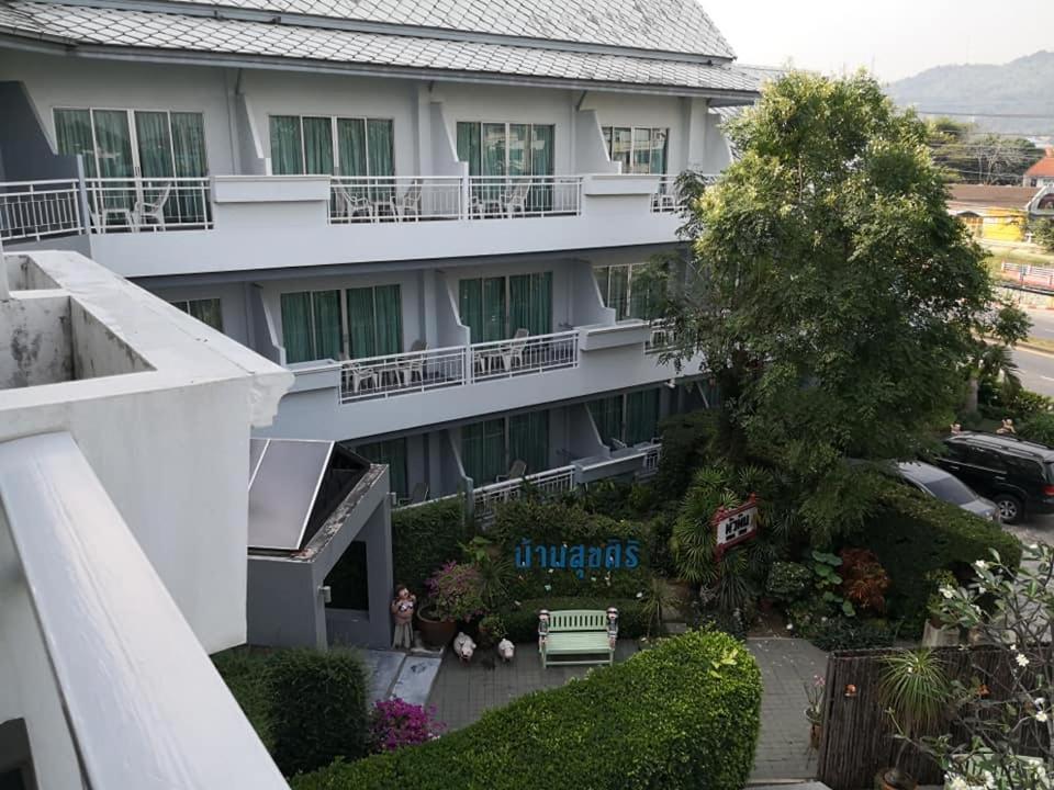 Baan Suksiri Hotel Huahin Kültér fotó