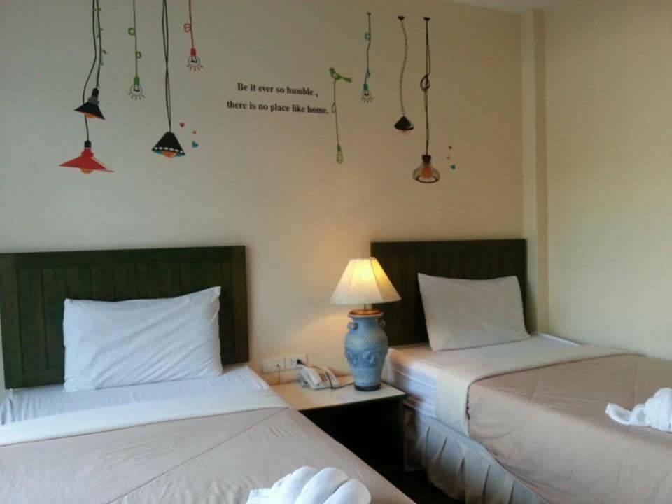 Baan Suksiri Hotel Huahin Kültér fotó
