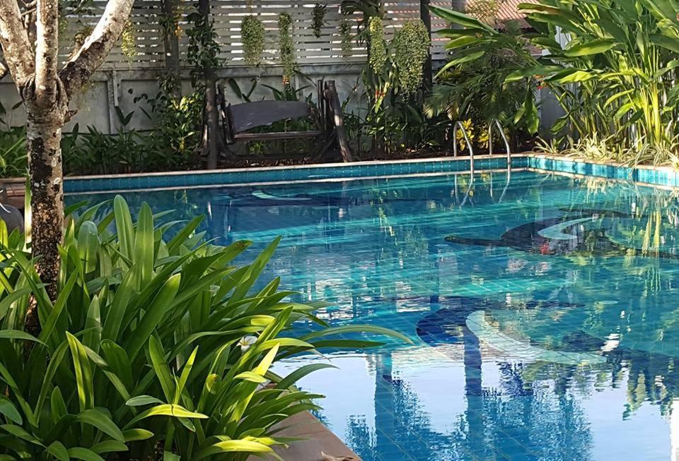 Baan Suksiri Hotel Huahin Kültér fotó